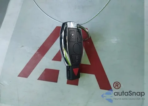 2012 Mercedes-Benz E 350 z USA, uszkodzony, nr VIN WDDHF5KB6CA571834